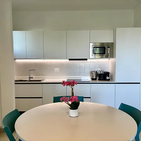 Apartment Giorgio 4 Terrazza Privata *